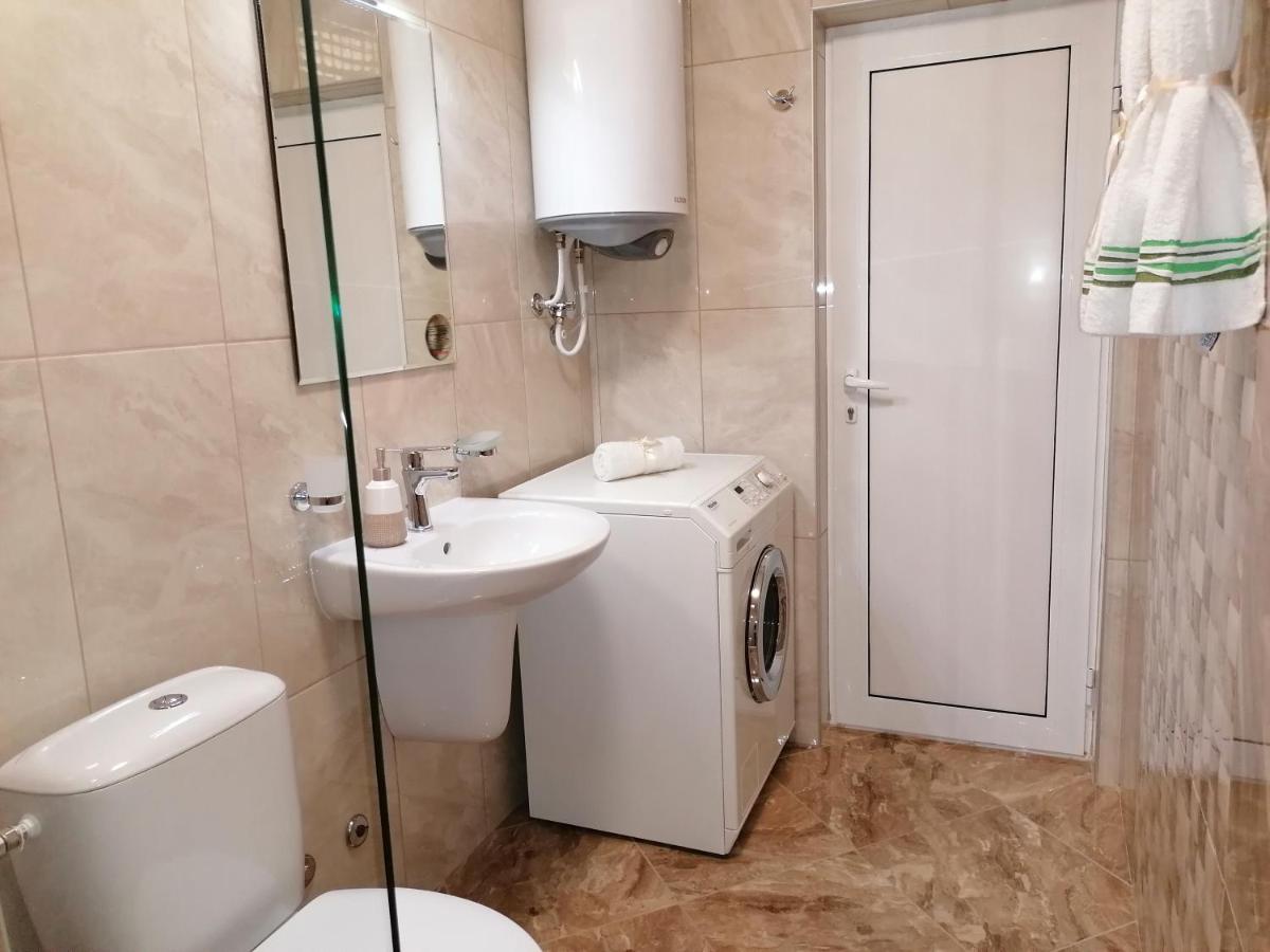 Megi Luxury Apartments Πομόριε Εξωτερικό φωτογραφία