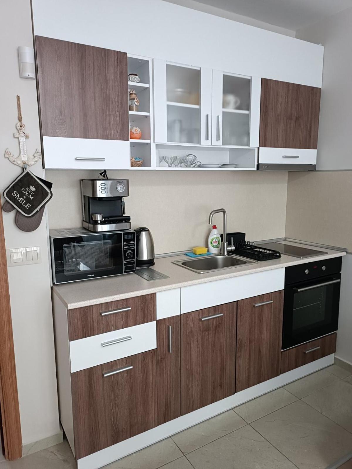 Megi Luxury Apartments Πομόριε Εξωτερικό φωτογραφία